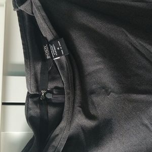 Women's size 8 skirt